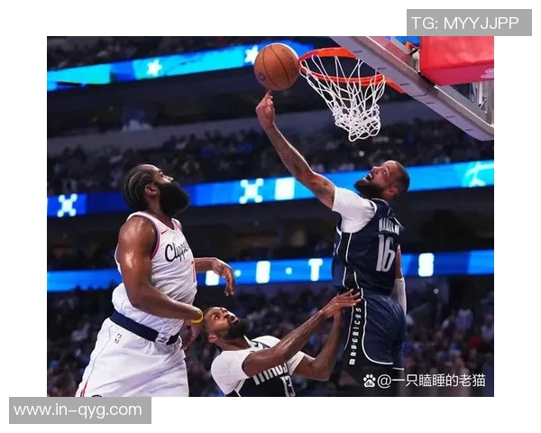 乔治出战18分钟表现平平11投仅中3球贡献11分5篮板1抢断